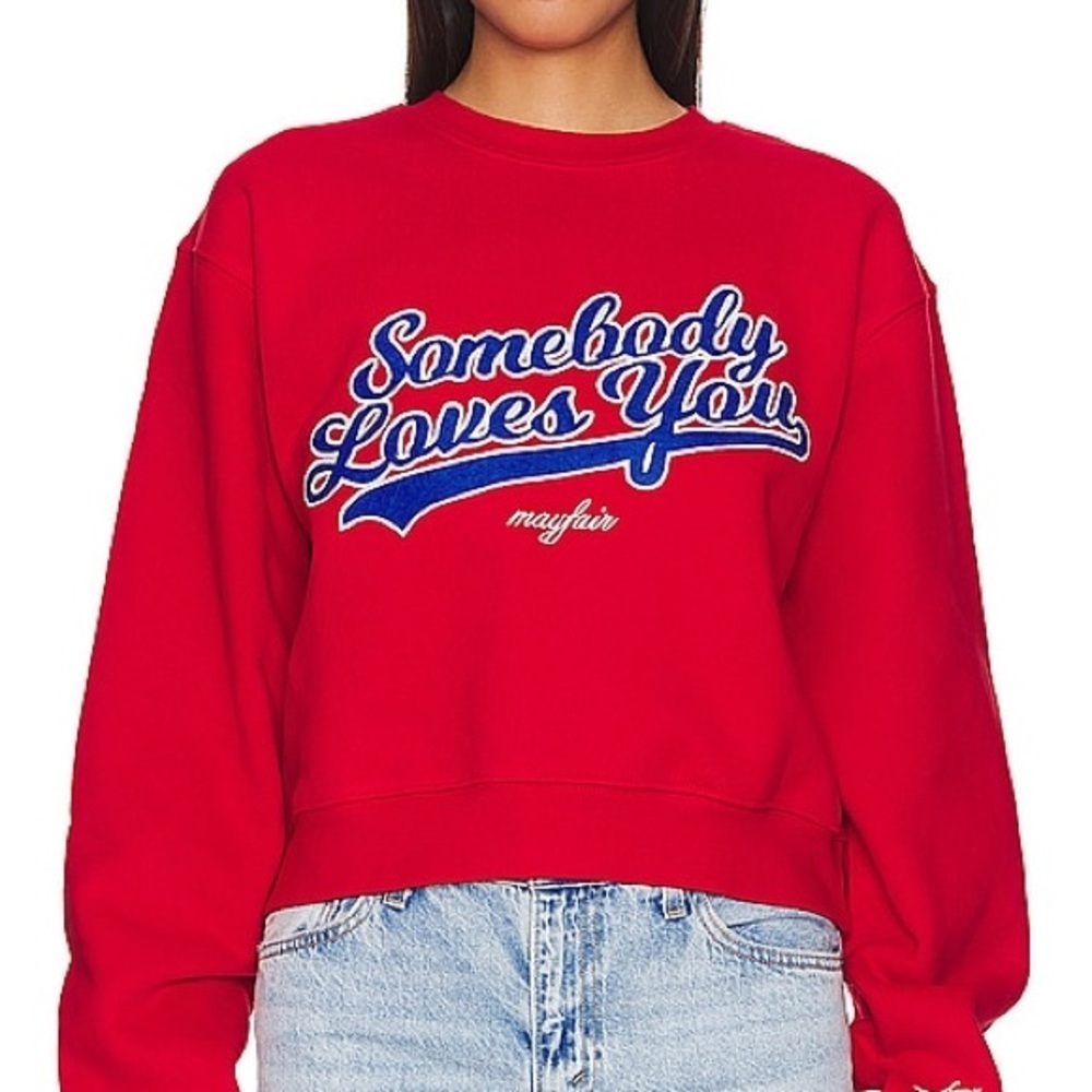 The Mayfair Group Red Somebody Loves You Sweatshirt Size L/XL
